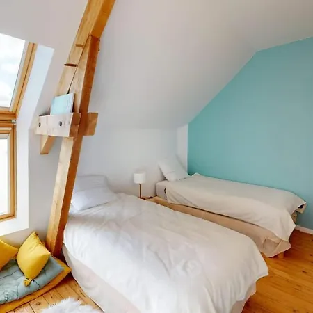 Maison Familiale Entre Et Campagne * Putot-en-Bessin